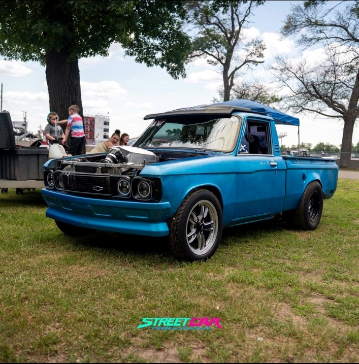 Luvless Racing truck